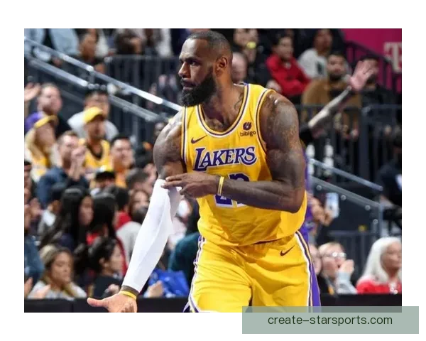 湖人险胜勇士詹姆斯关键三分引爆全场热议冲上头条赛后采访回应质疑