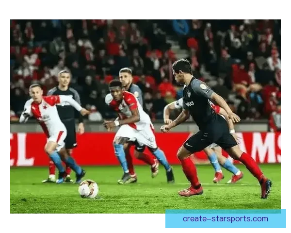 欧冠焦点战豪门对决新星爆发引发转会市场连锁震动各队紧急调整阵容策略